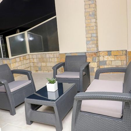 Guesthouse Kazazi Берат Экстерьер фото