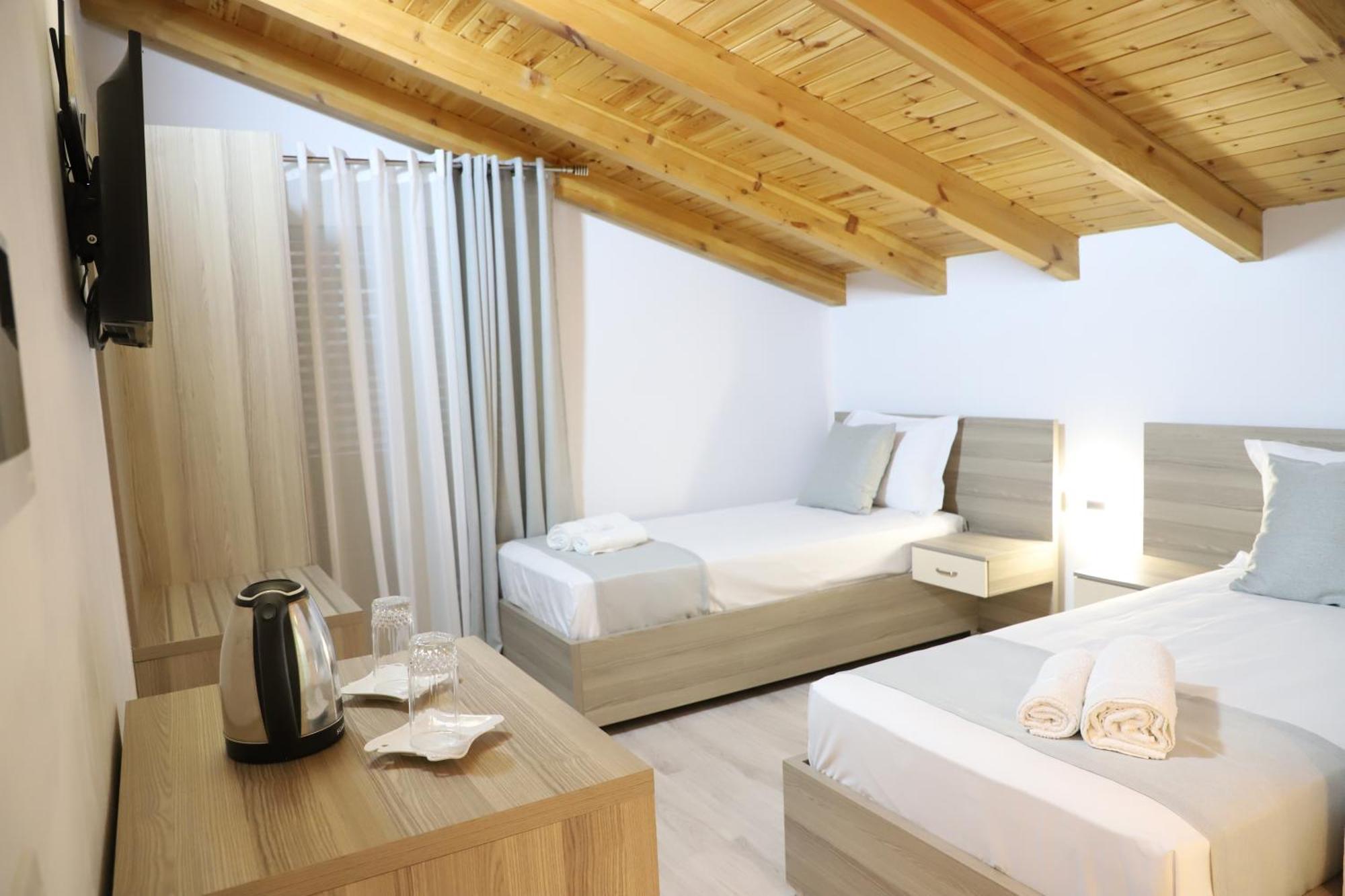 Guesthouse Kazazi Берат Экстерьер фото
