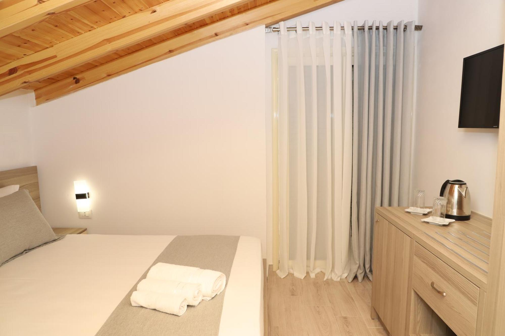 Guesthouse Kazazi Берат Экстерьер фото
