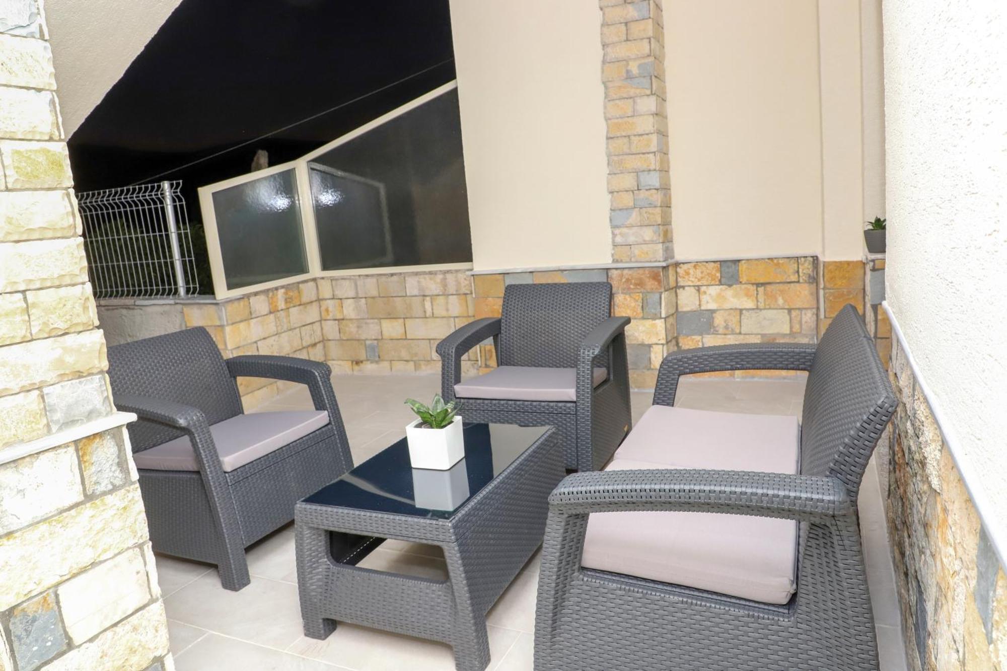 Guesthouse Kazazi Берат Экстерьер фото