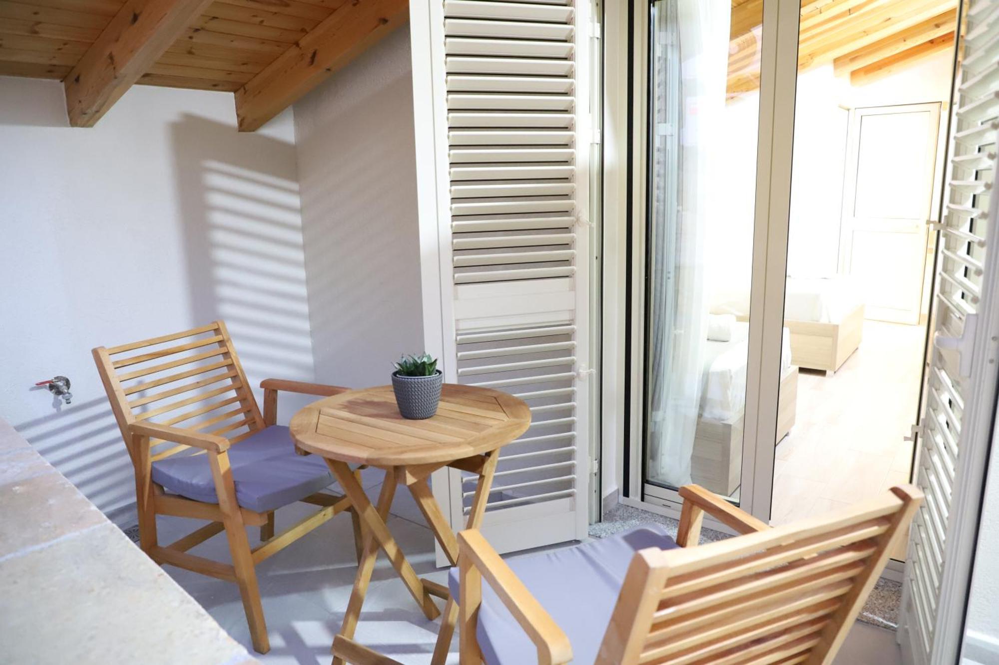 Guesthouse Kazazi Берат Экстерьер фото