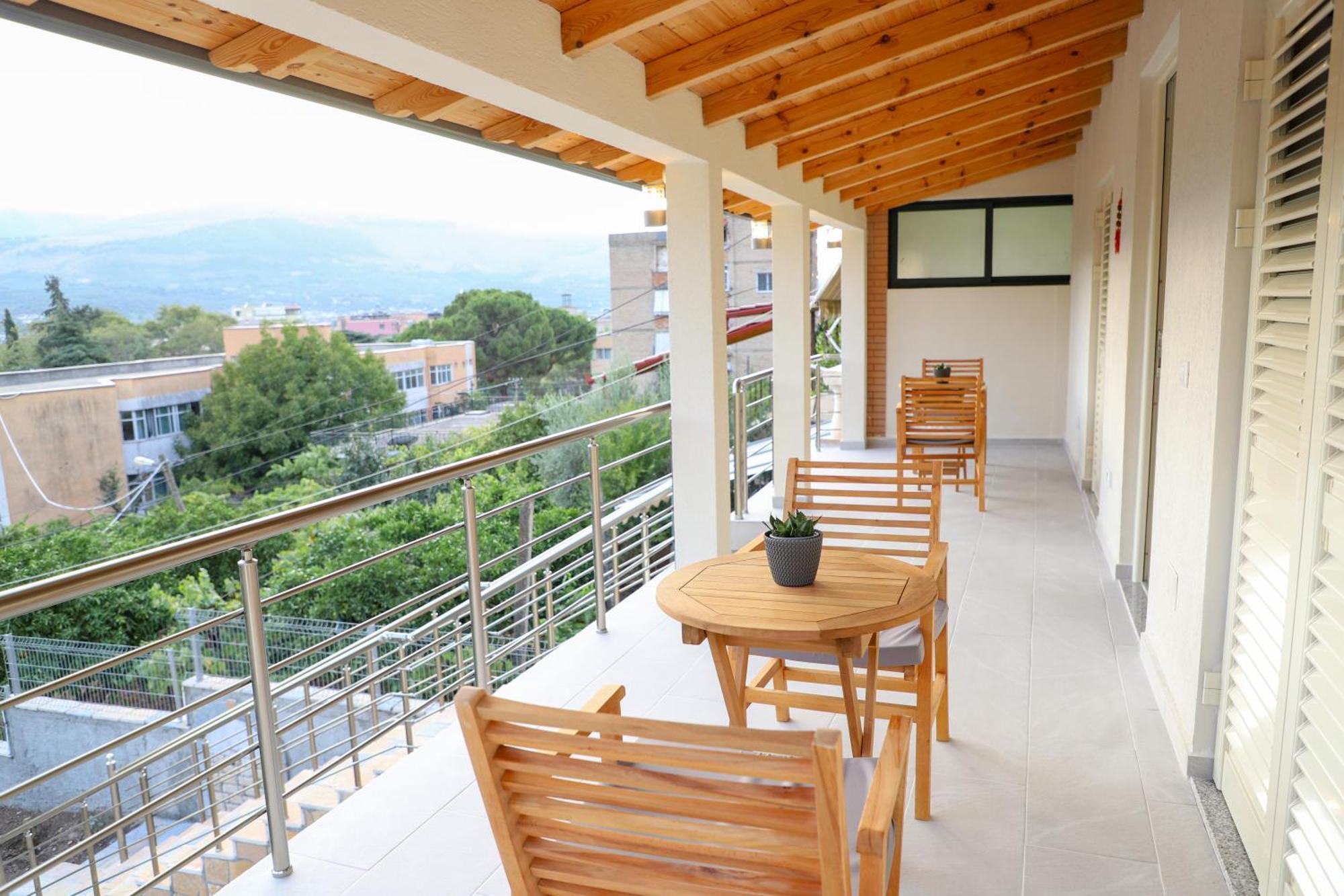 Guesthouse Kazazi Берат Экстерьер фото